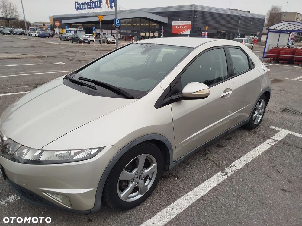 Honda Civic 1.8 Comfort - 12
