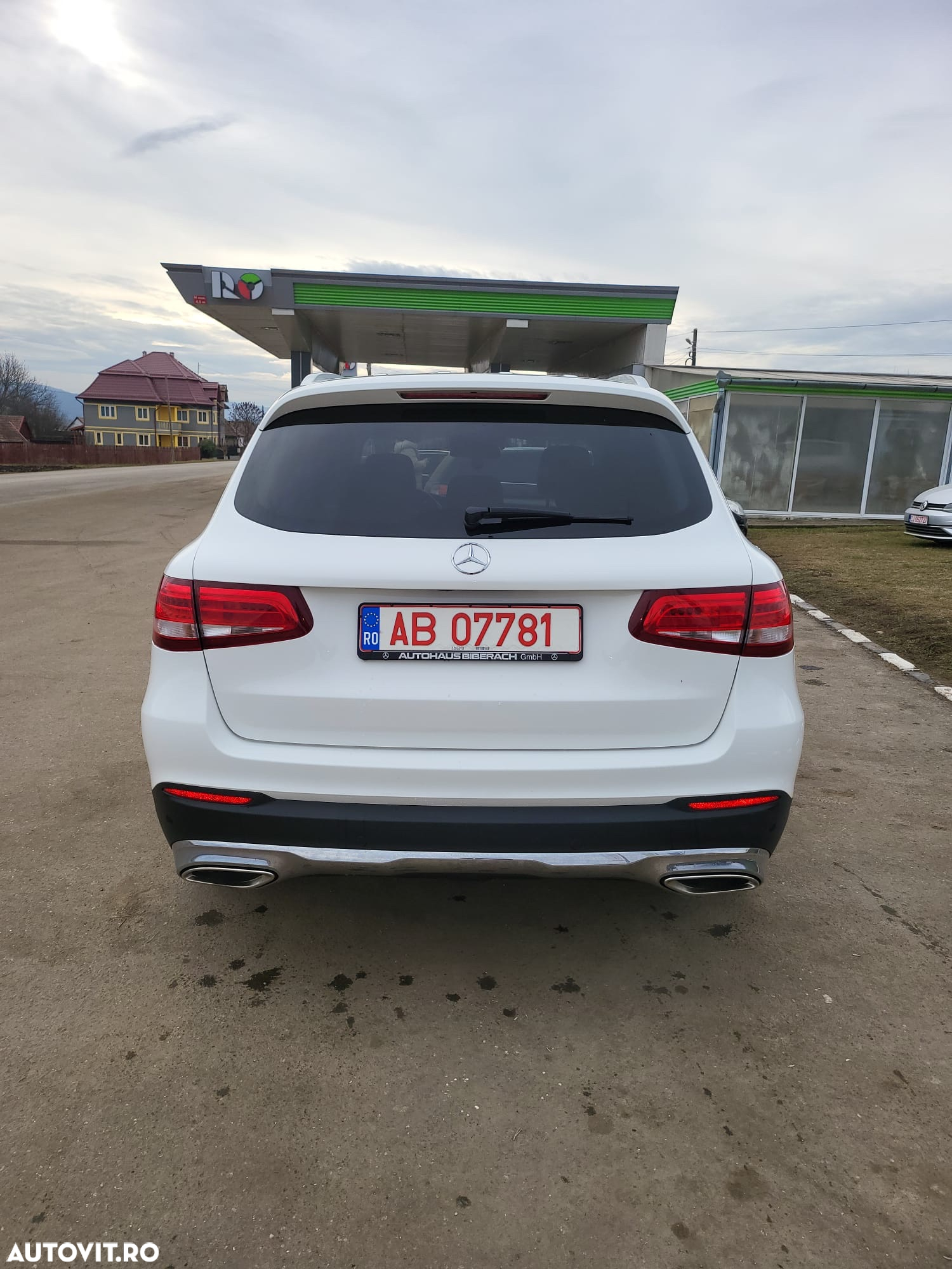 Mercedes-Benz GLC 250 4Matic 9G-TRONIC - 3
