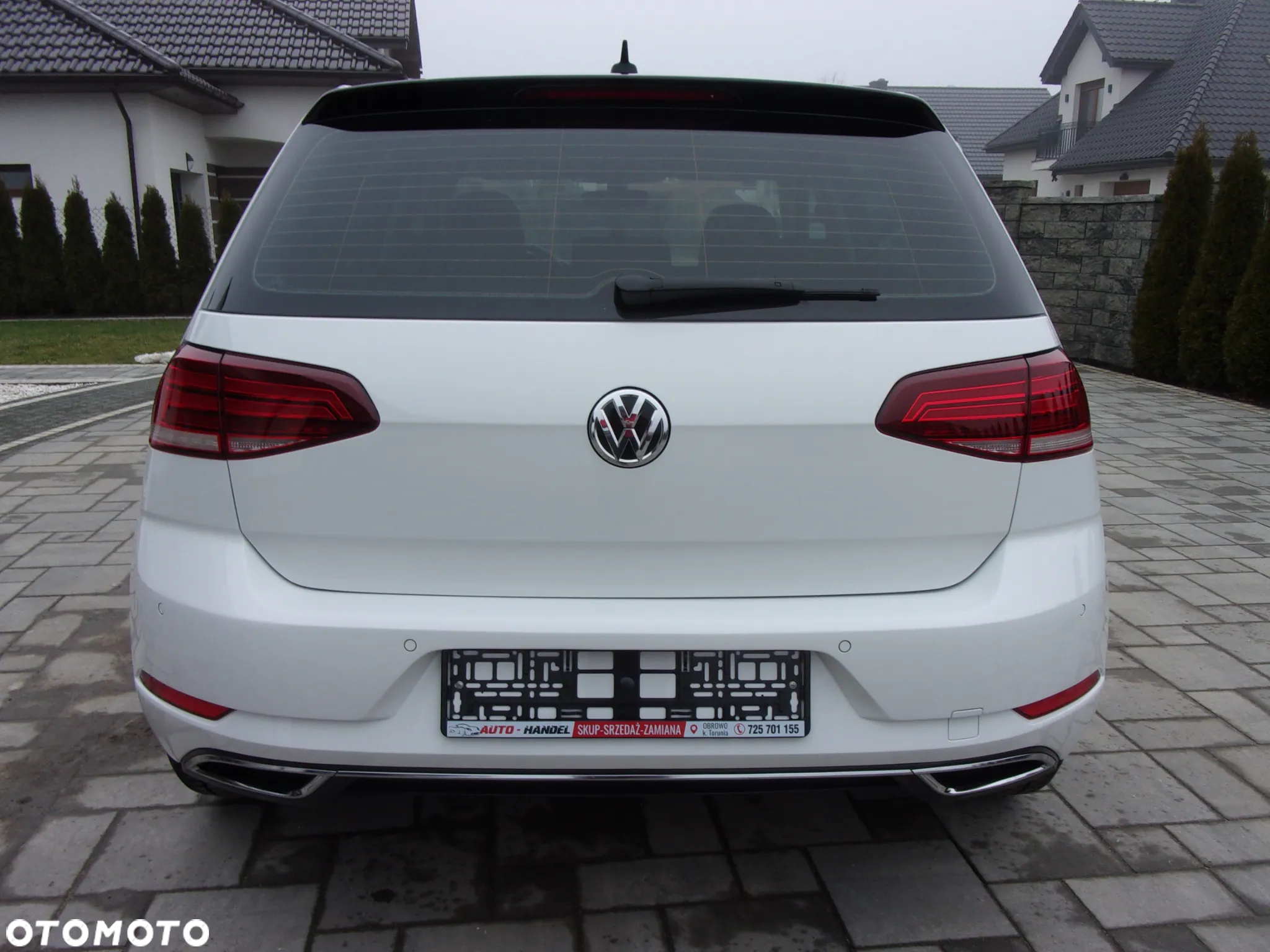 Volkswagen Golf VII 1.4 TSI BMT Highline - 12