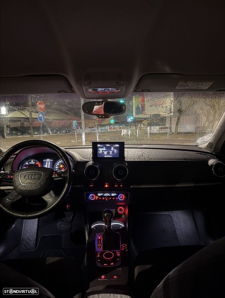 Audi A3 Limousine 1.6 TDI Attraction S tronic - 13