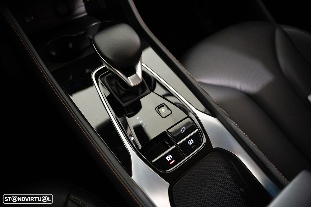MG HS 1.5 Plug-in Hybrid Luxury - 25