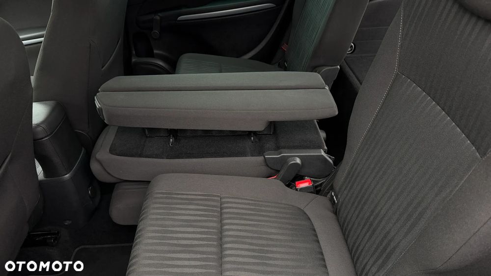 Opel Zafira - 27
