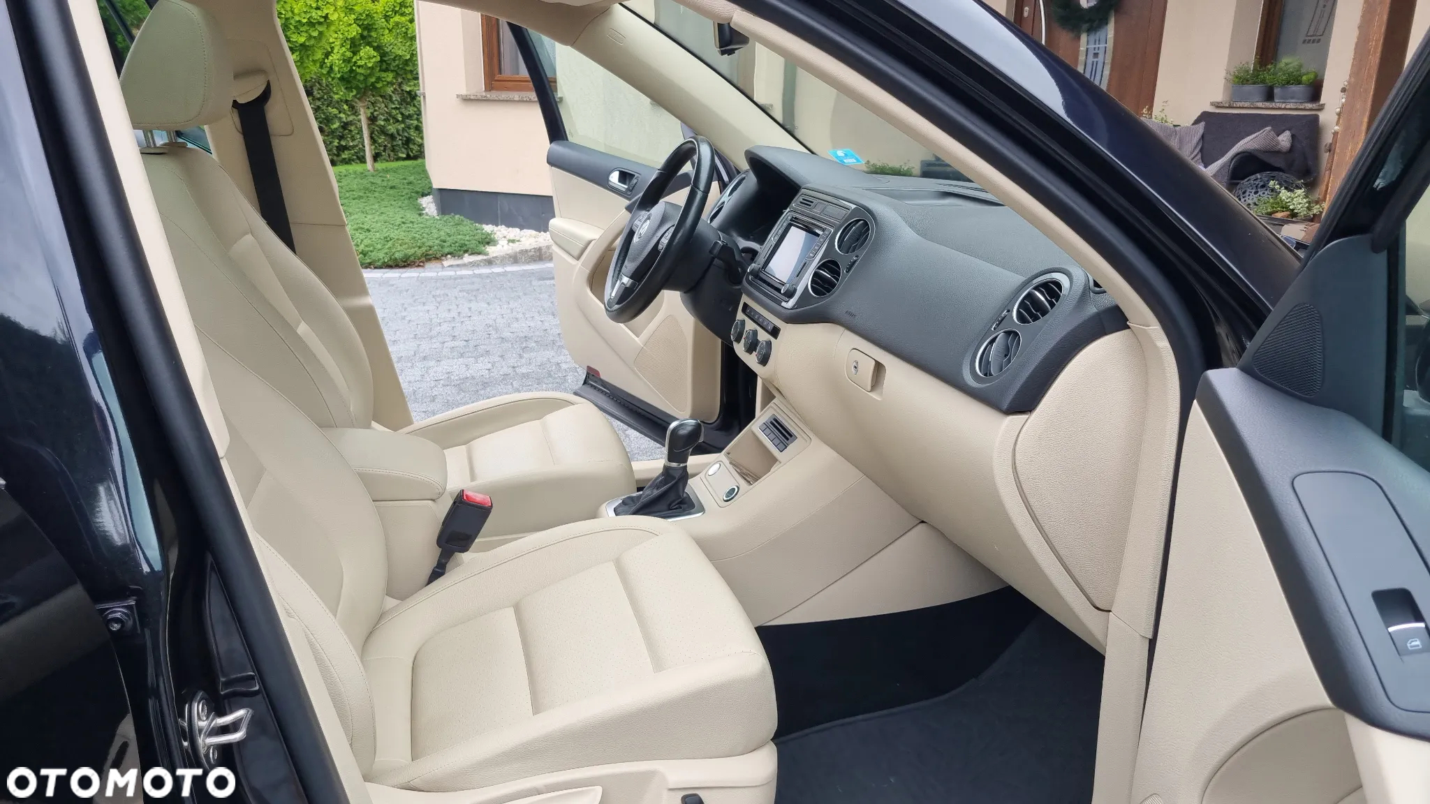 Volkswagen Tiguan - 14