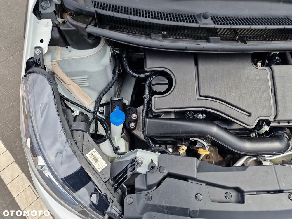Peugeot 108 - 24