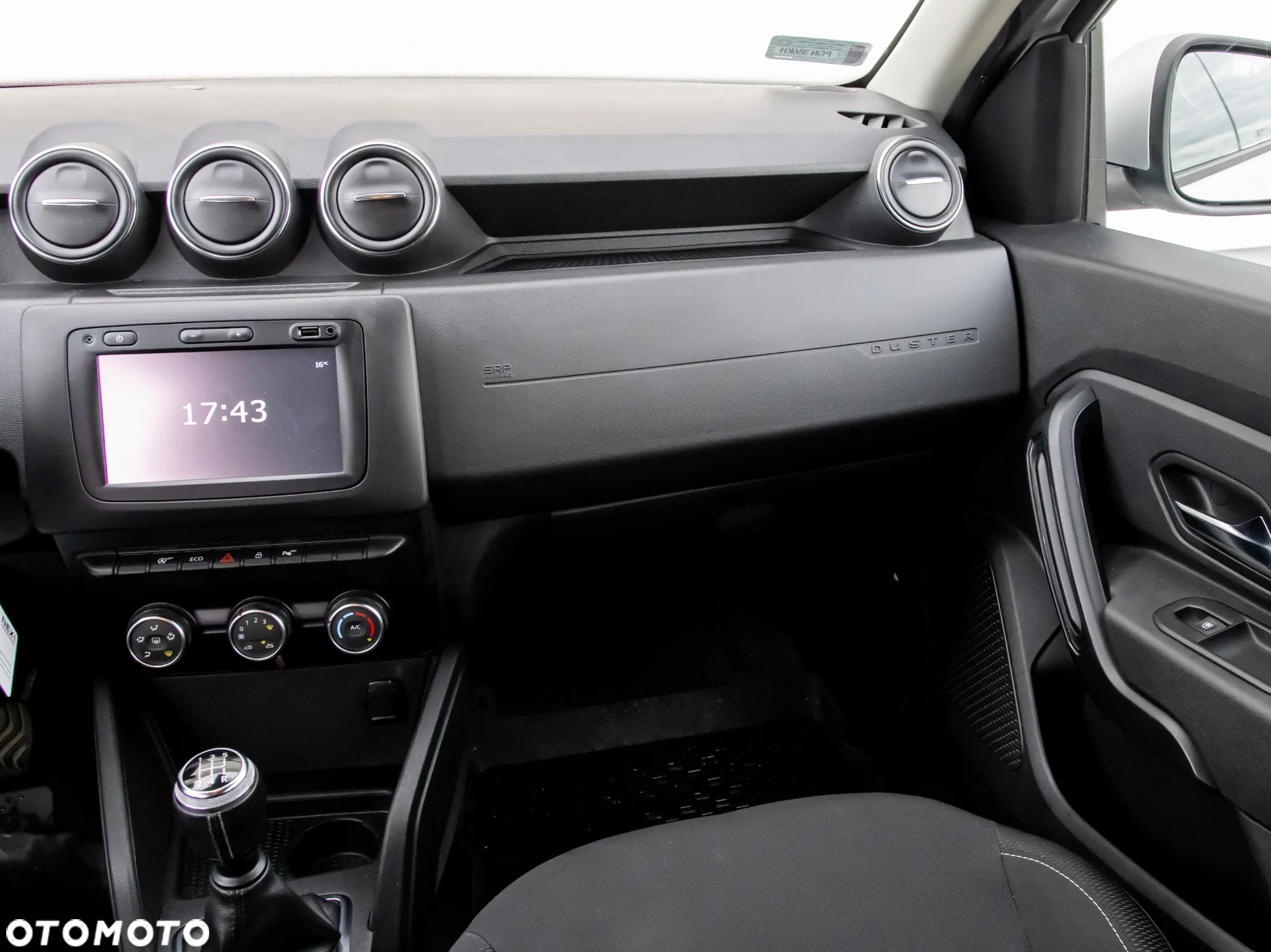 Dacia Duster 1.6 SCe Access S&S - 17