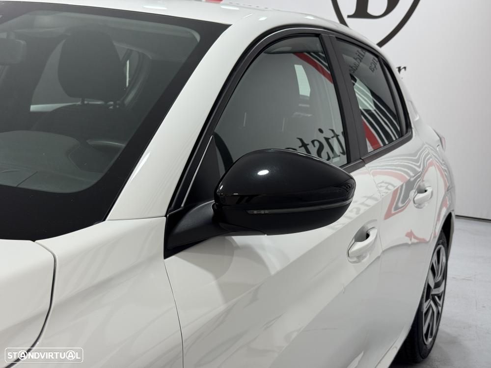 Peugeot 208 1.2 PureTech GT - 25