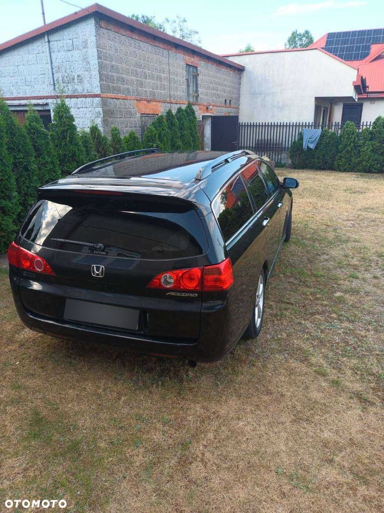 Honda Accord 2.0 i Executive - 2