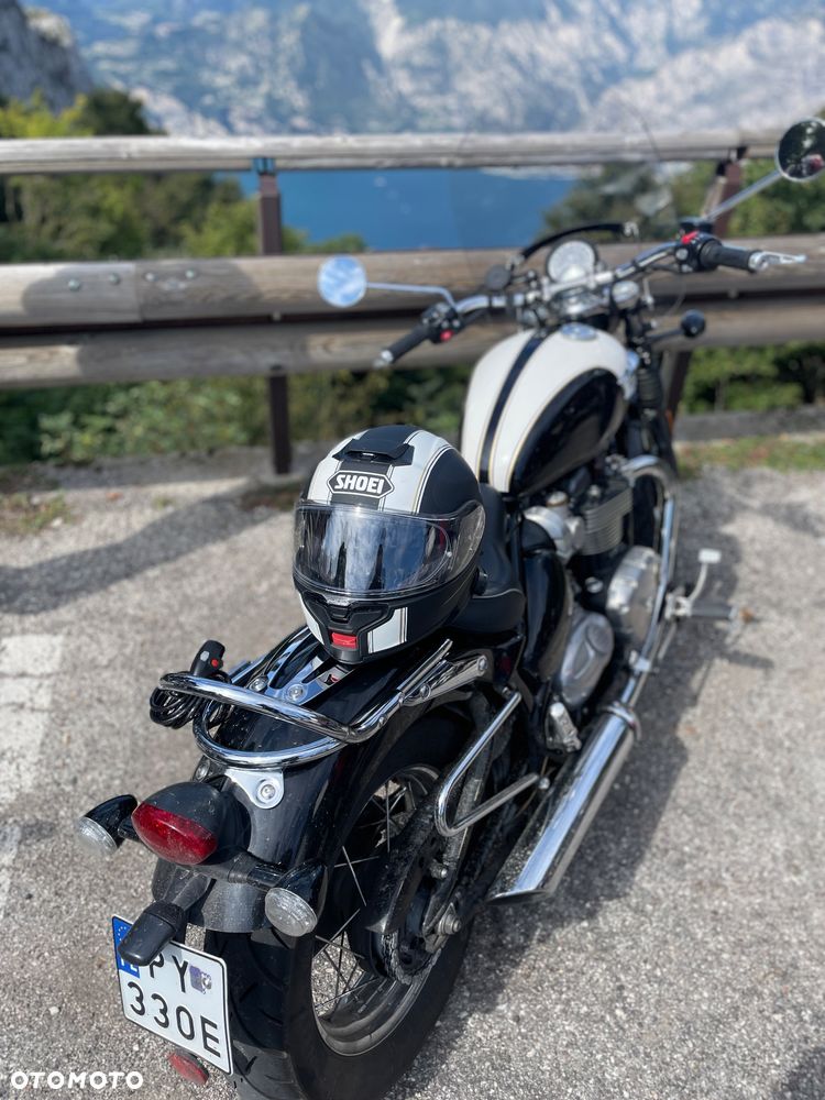 Triumph Speedmaster - 12