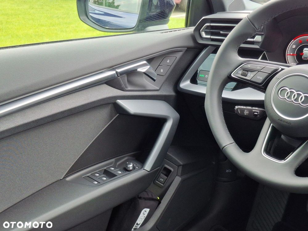 Audi A3 Sportback - 17
