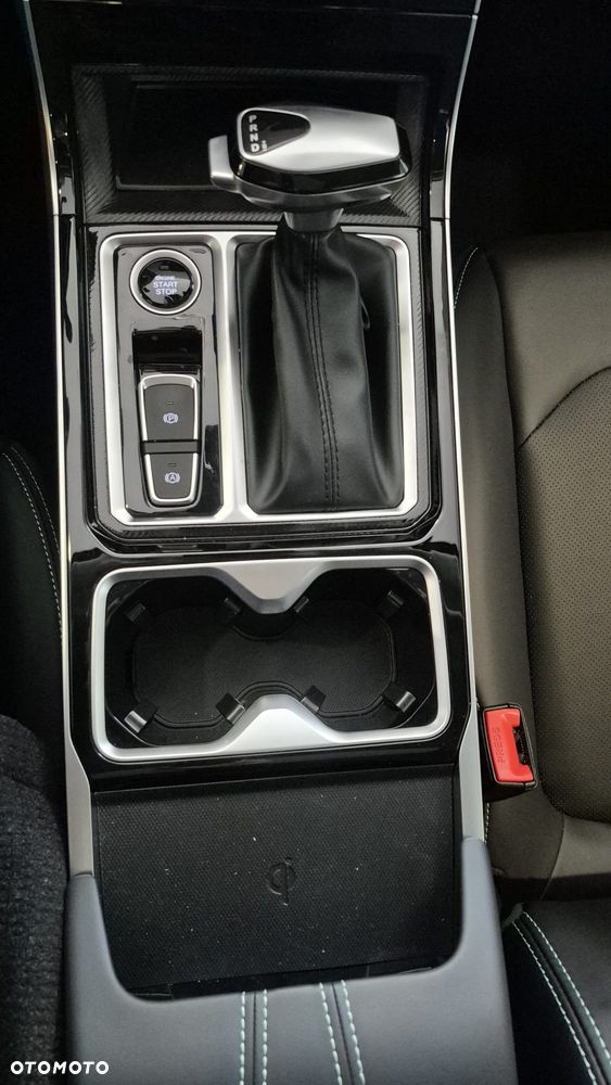 JAC J7 Plus CVT - 30