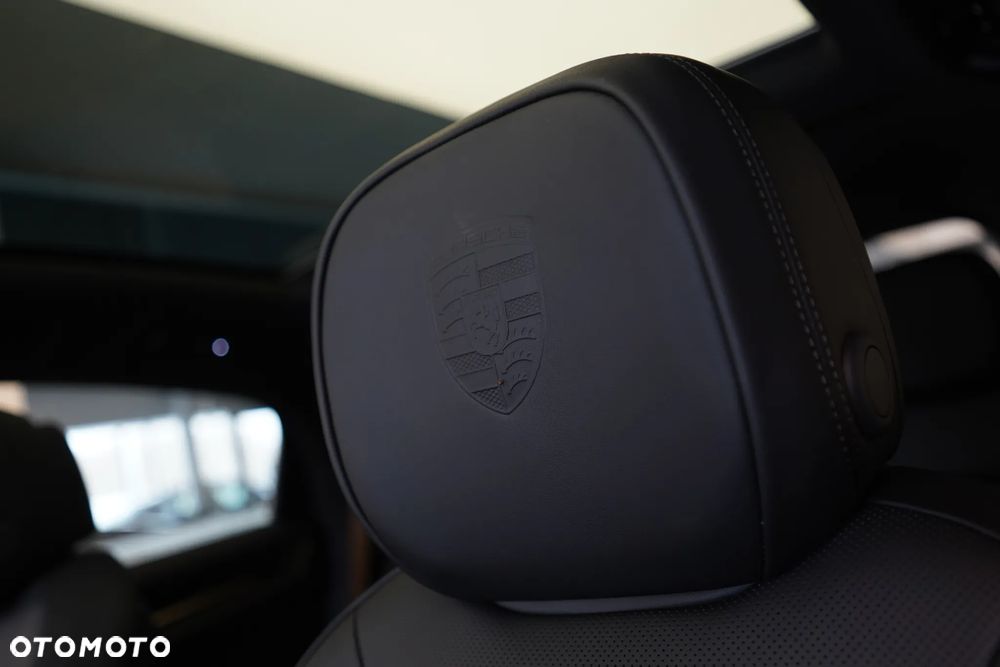 Porsche Cayenne Standard - 26