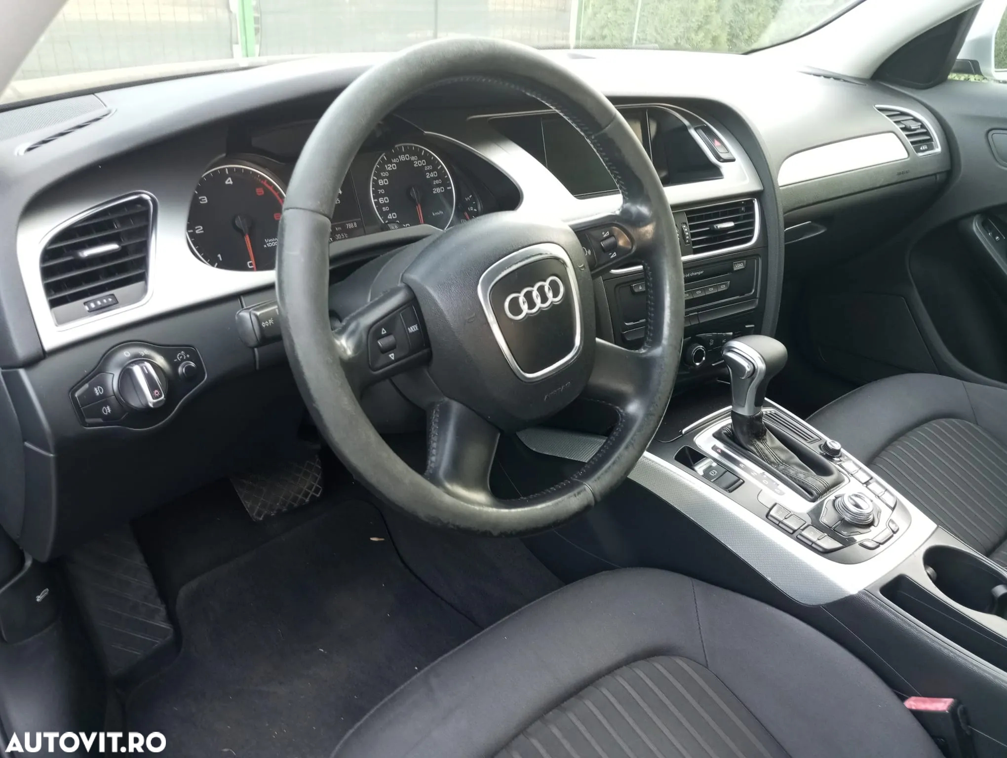 Audi A4 2.0 TDI Multitronic Avant - 5