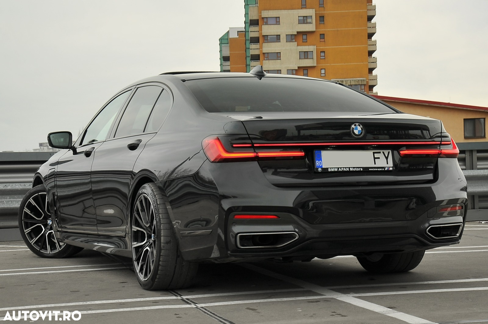BMW Seria 7 745Le - 6
