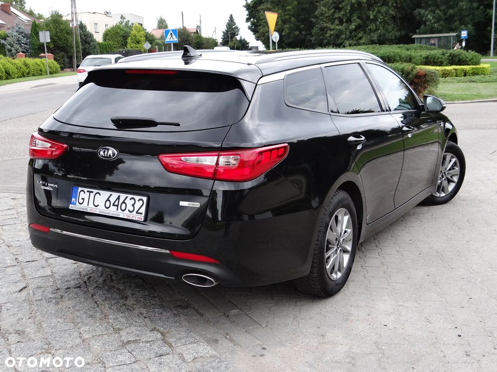 Kia Optima - 4