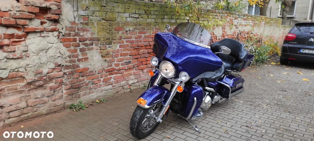 Harley-Davidson FLH Electra Glide - 4