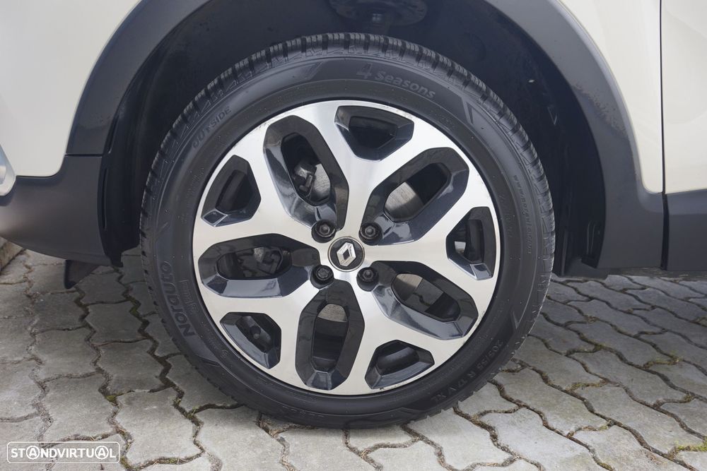 Renault Captur 1.2 TCe Exclusive - 24