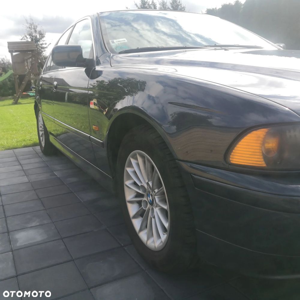BMW Seria 5 525i - 15