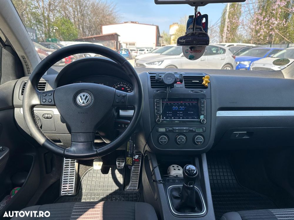 Volkswagen Golf 1.4 TSI Highline - 17