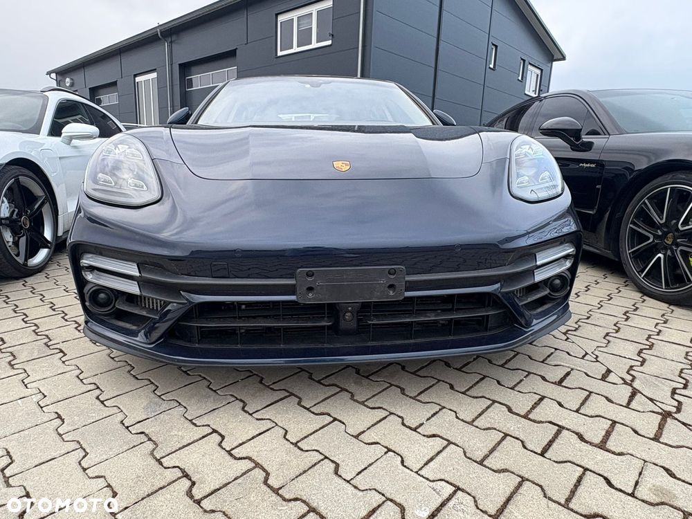 Porsche Panamera Turbo S - 21