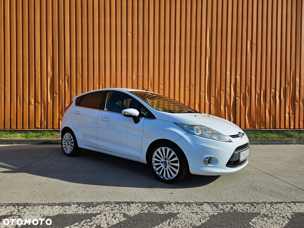 Ford Fiesta 1.6 Ti-VCT Titanium - 1