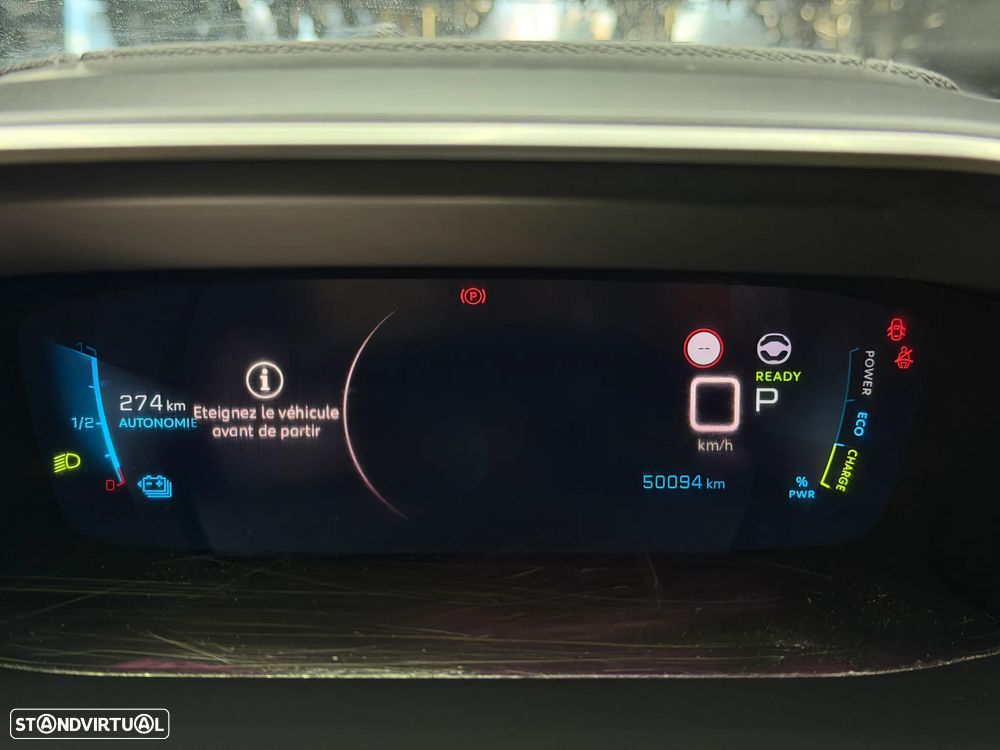 Peugeot e-208 GT Pack - 10