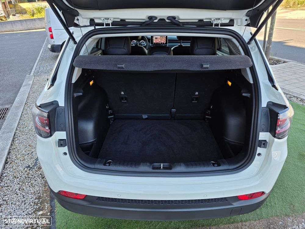 Jeep Compass 1.3 T Limited - 25