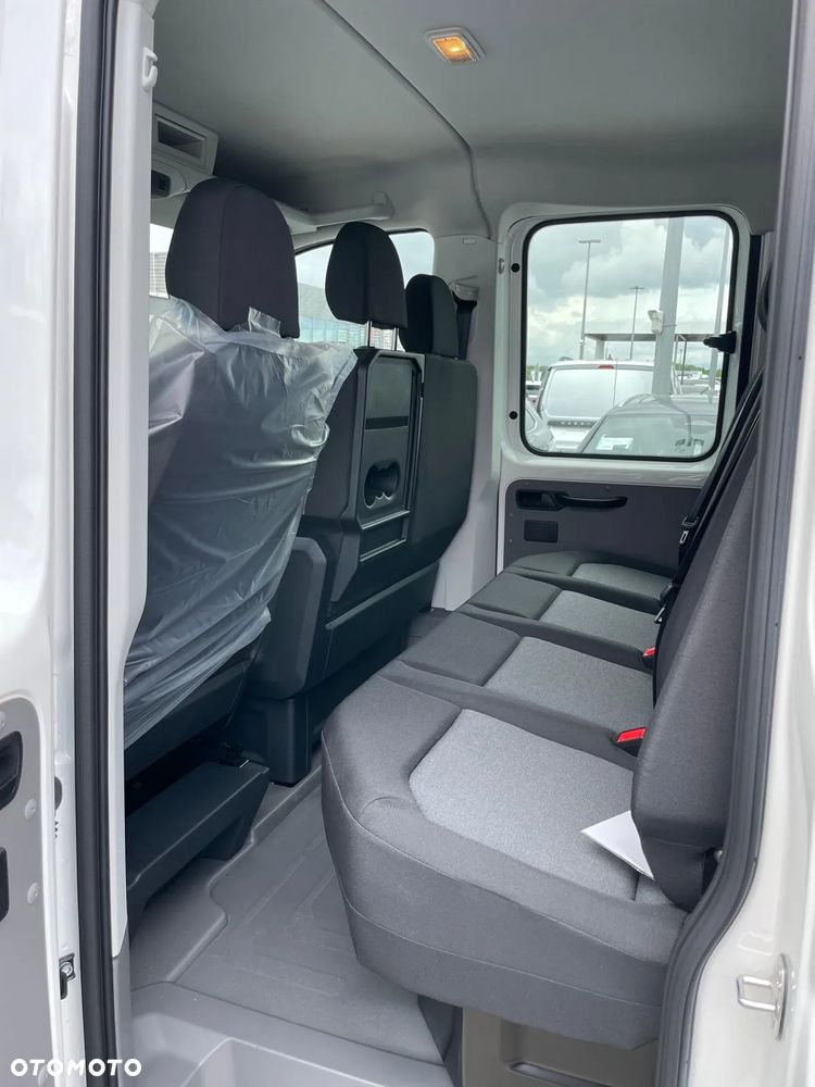 Volkswagen Crafter - 14