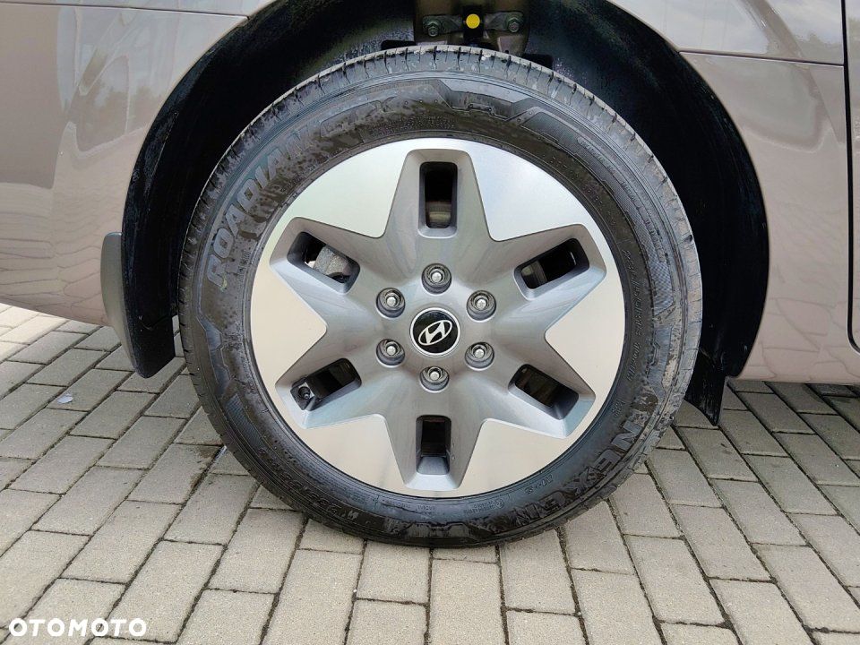 Hyundai Staria - 20