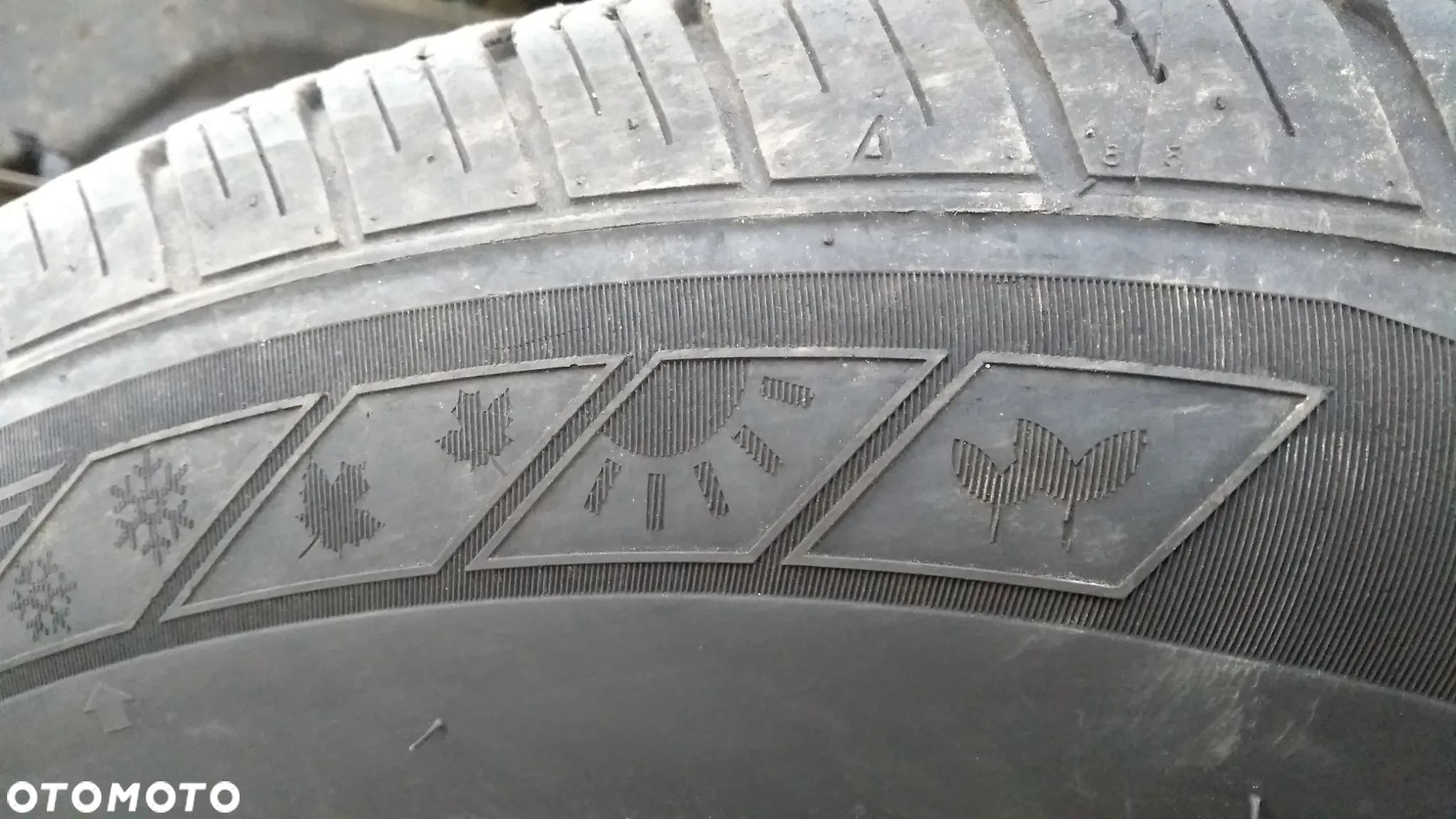 2 koła Iveco Daily 35S Opony 225/65R16C - 6
