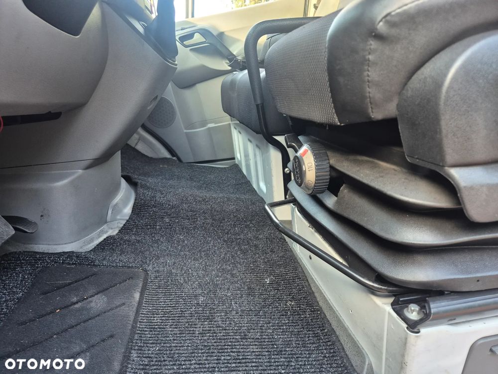 Mercedes-Benz Sprinter - 30