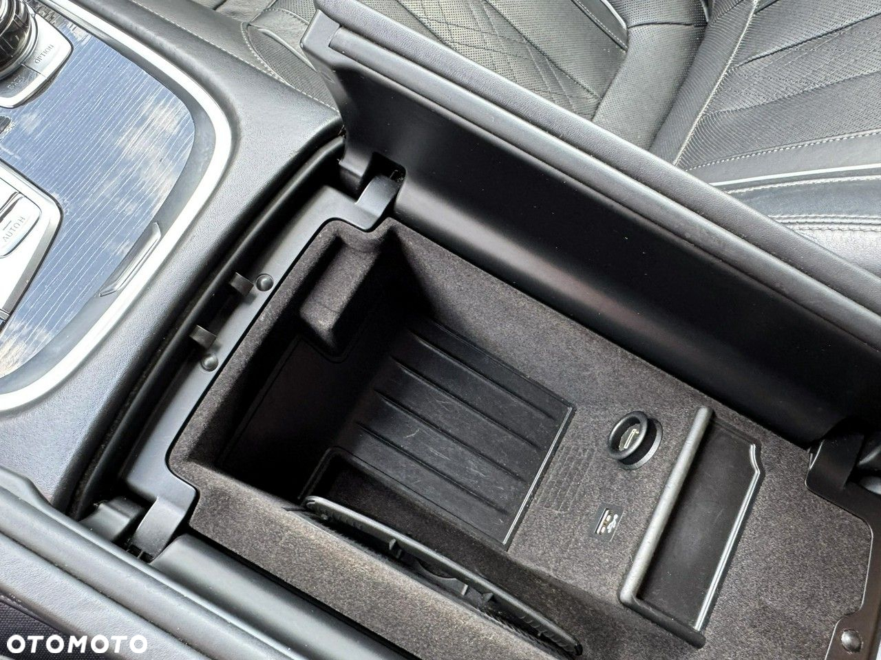 BMW Seria 7 740i - 21