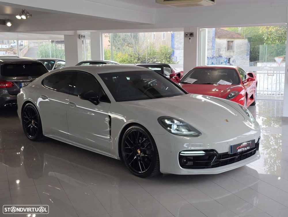 Porsche Panamera 4S Diesel - 1