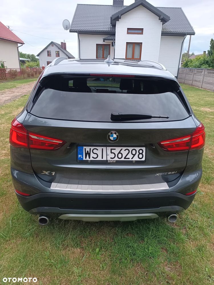 BMW X1 xDrive25i GPF xLine sport - 22