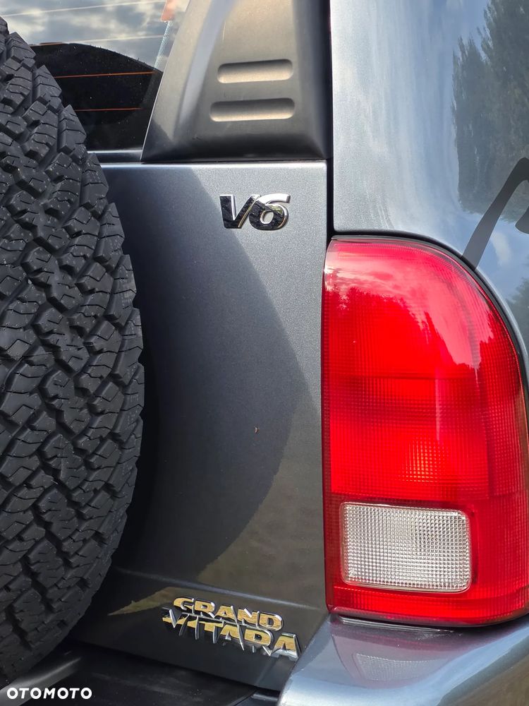Suzuki Grand Vitara - 11
