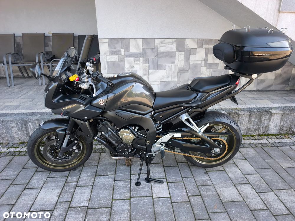 Yamaha FZ - 2
