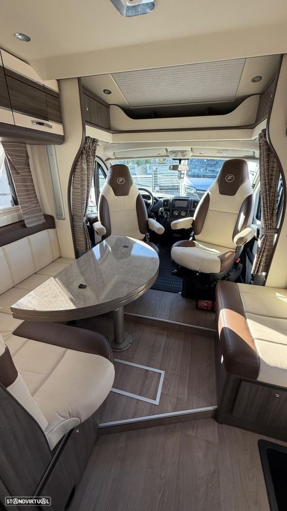 Florium Mayflower 73LMF cama central e basculante - 13
