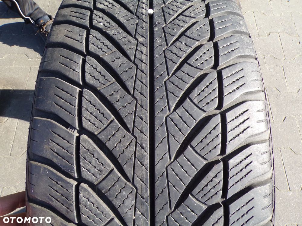 2 SZTUKI OPONA GOODYEAR ULTRA GRIP 225/55 17 2011 - 7