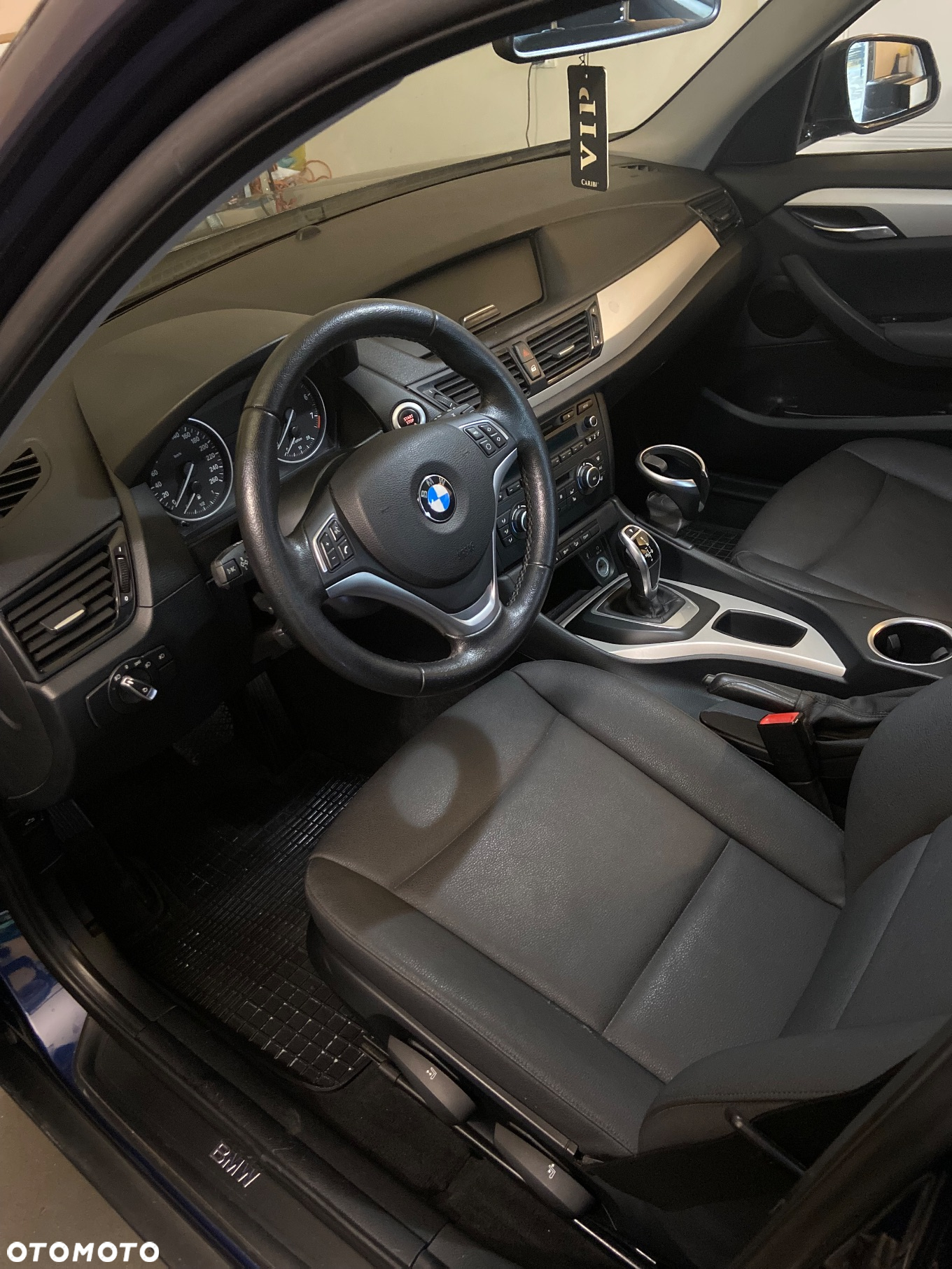 BMW X1 xDrive28i Sport Line - 11