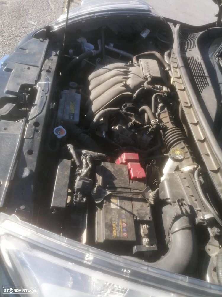 Nissan Juke 1.6 Xtronic Tekna - 24