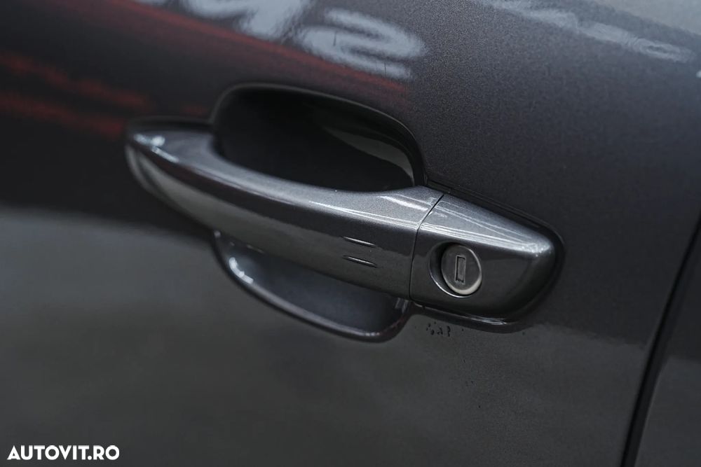 Citroën C5 Aircross 1.6 PHEV FWD 225 EAT8 Shine - 19