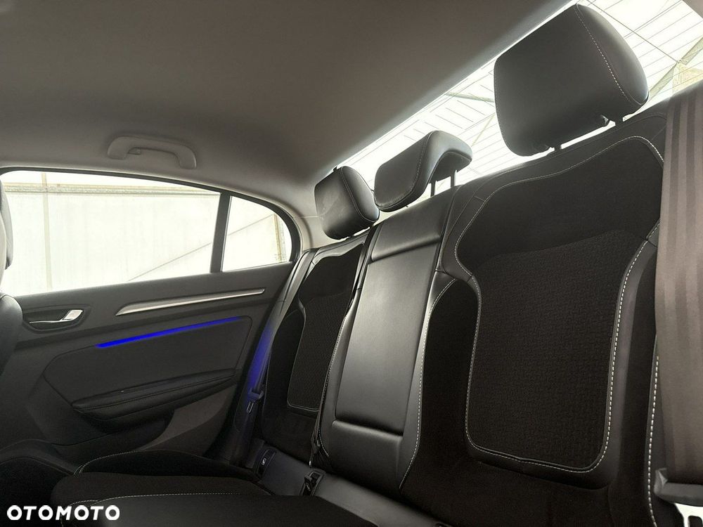 Renault Megane - 18