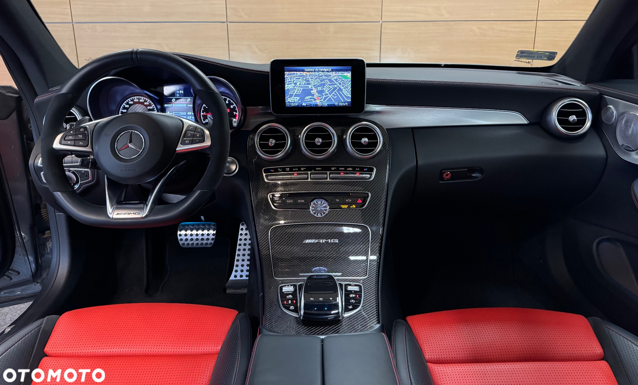 Mercedes-Benz Klasa C AMG 63 - 9