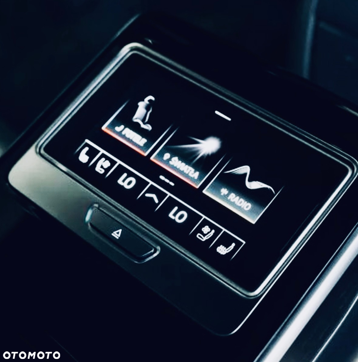 Audi A8 L 60 TFSI e Quattro Tiptronic - 40