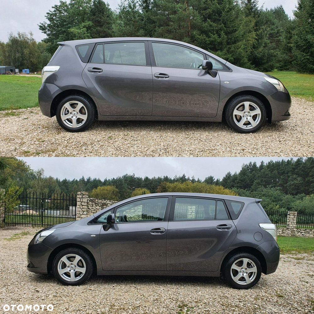 Toyota Verso - 36