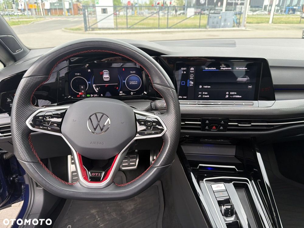 Volkswagen Golf - 14