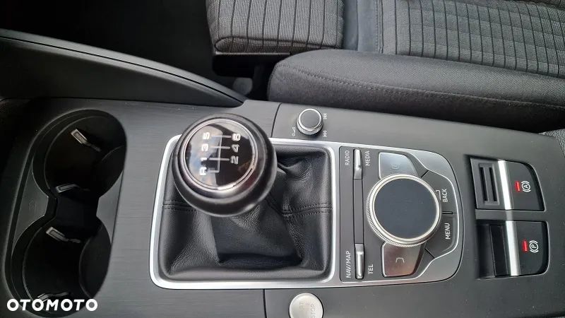 Audi A3 Limousine 2.0 TDI Sport - 37