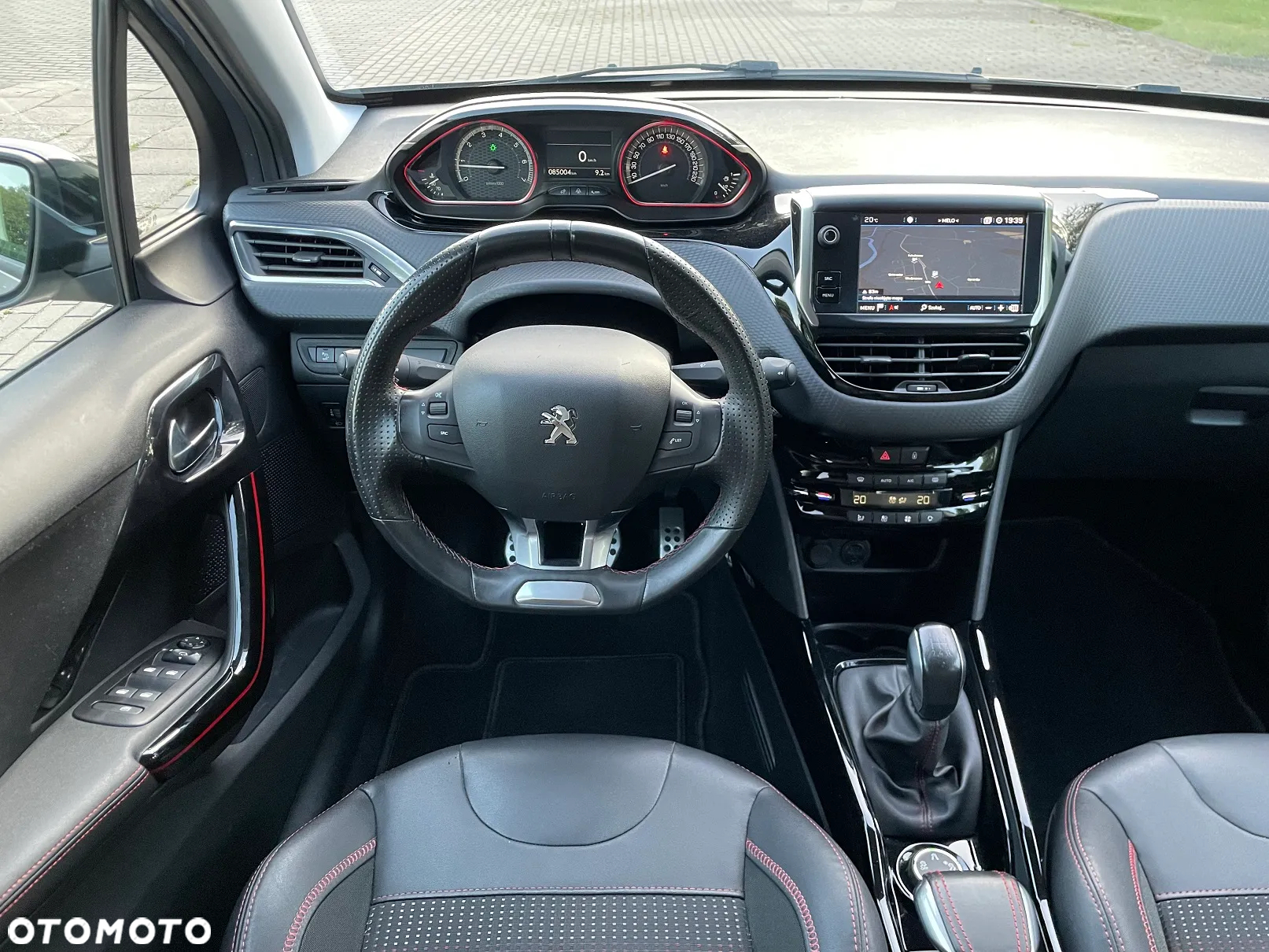 Peugeot 2008 - 19