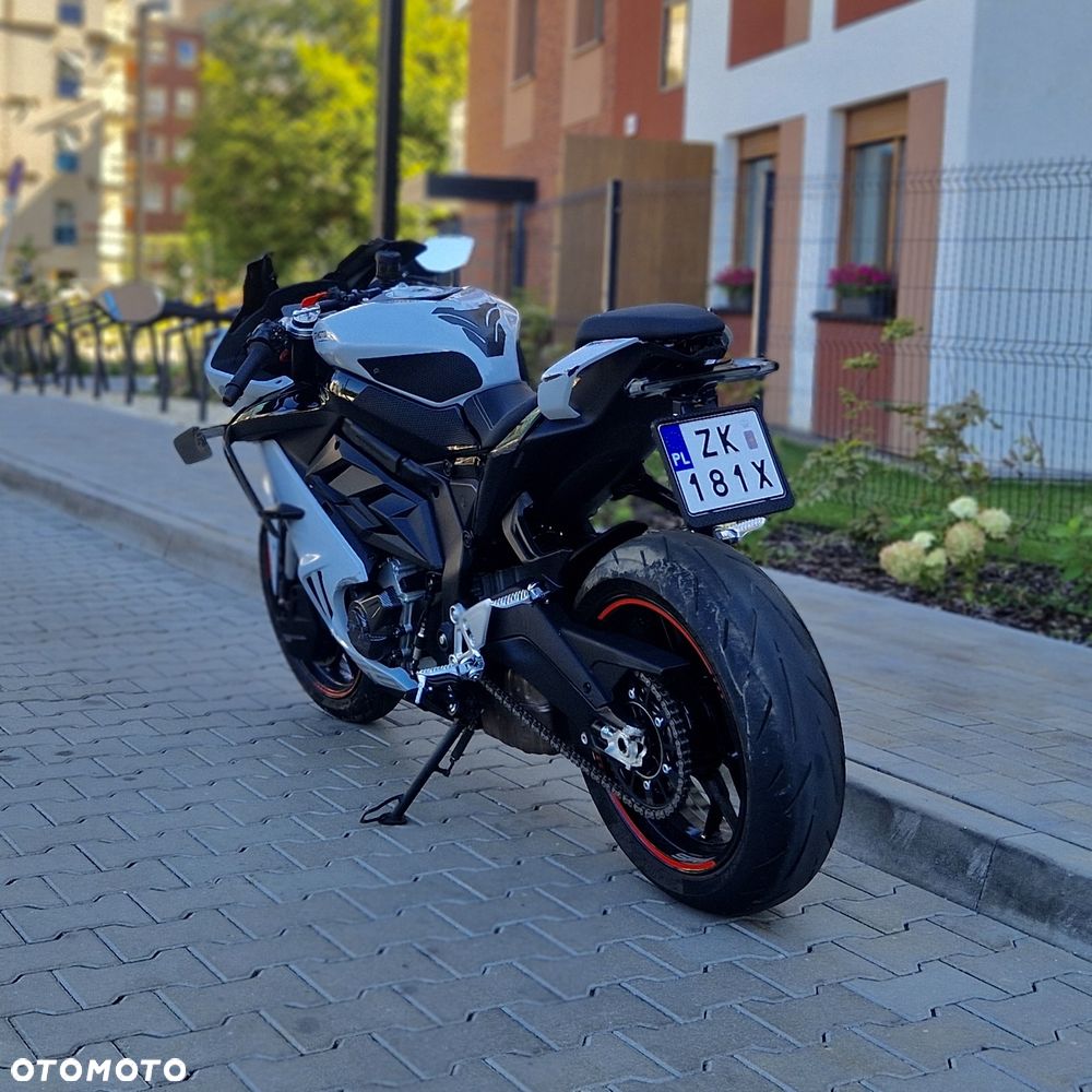 CFMoto 675SR - 7