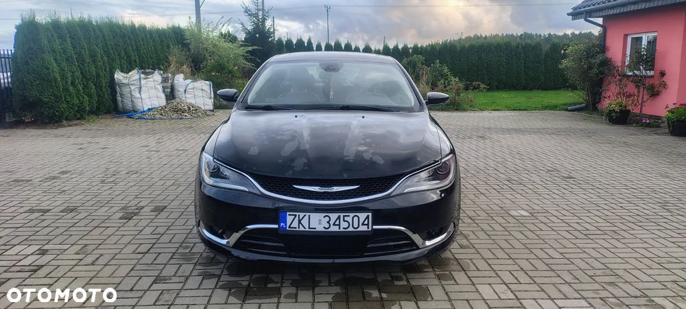 Chrysler 200 - 2