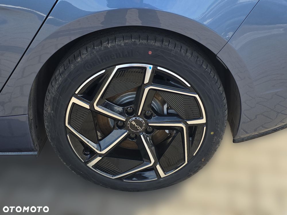 BYD Seal 82.5kWh Excellence AWD - 25